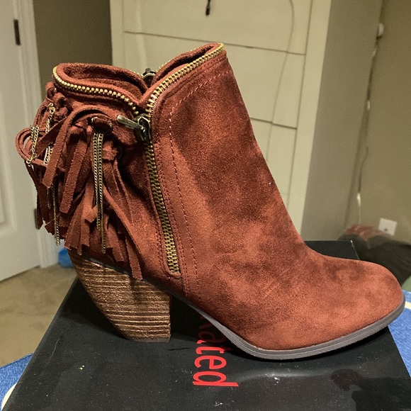 Rust color, Not rated booties, Never worn - Picture 1 of 1